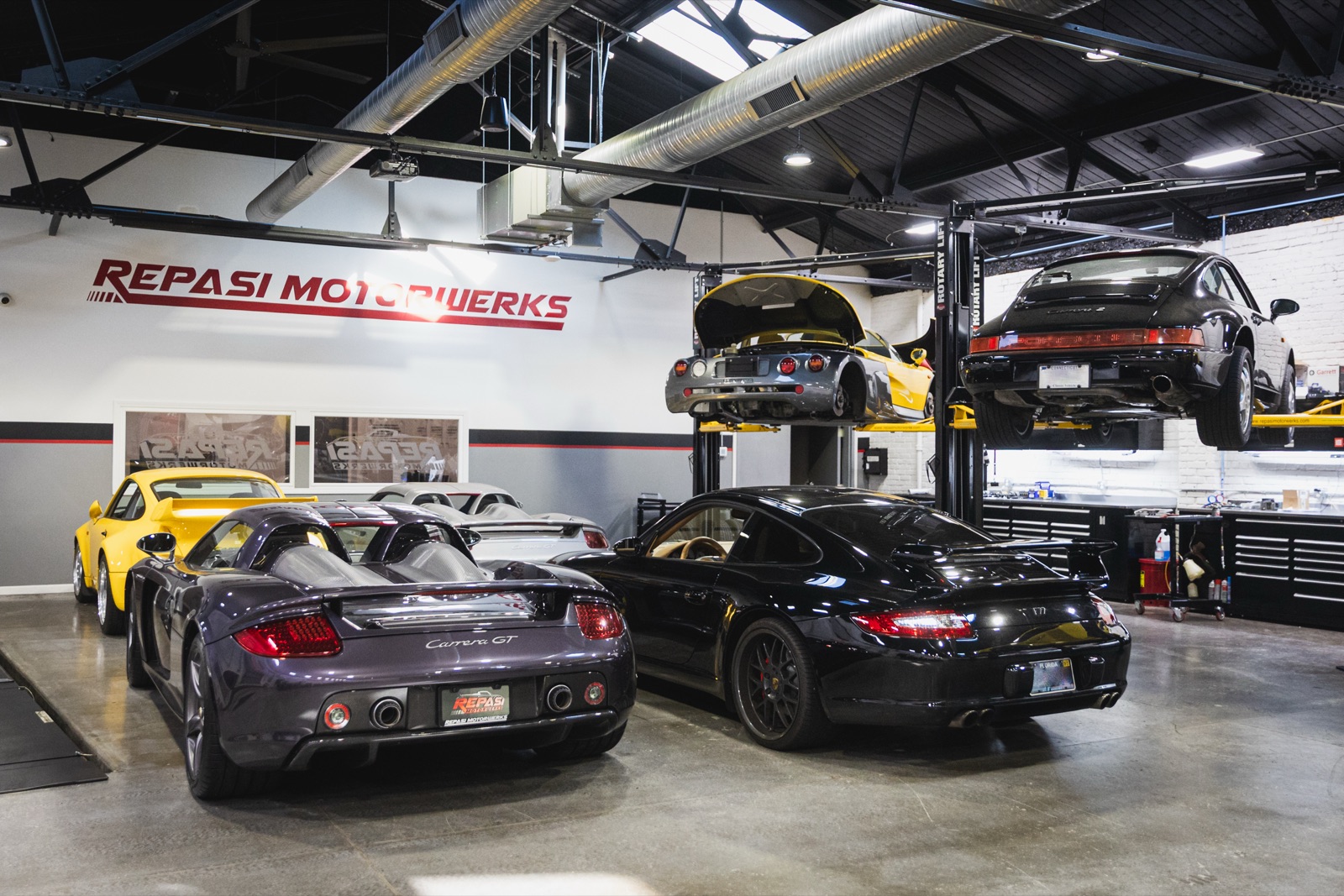 Specialists in Porsche Carrera GT Service